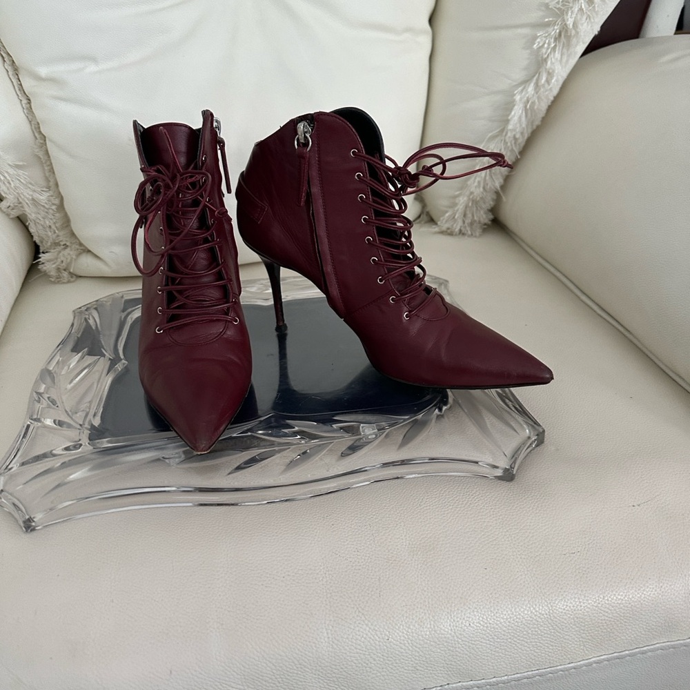 Giuseppe Zanotti Vero Cuoio Burgundy Lace-Up Heels size 9